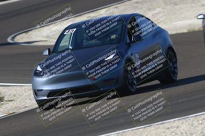 media/Nov-08-2025-Speed Ventures (Sat) [[1c7a6332f5]]/TC B/Session 1 (Turn 3)/